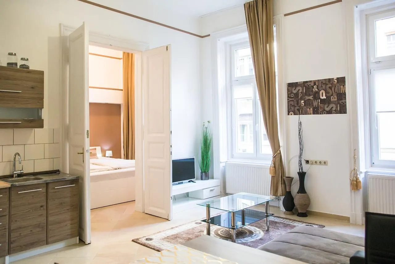 Senator Apartments בודפשט מלון דירות